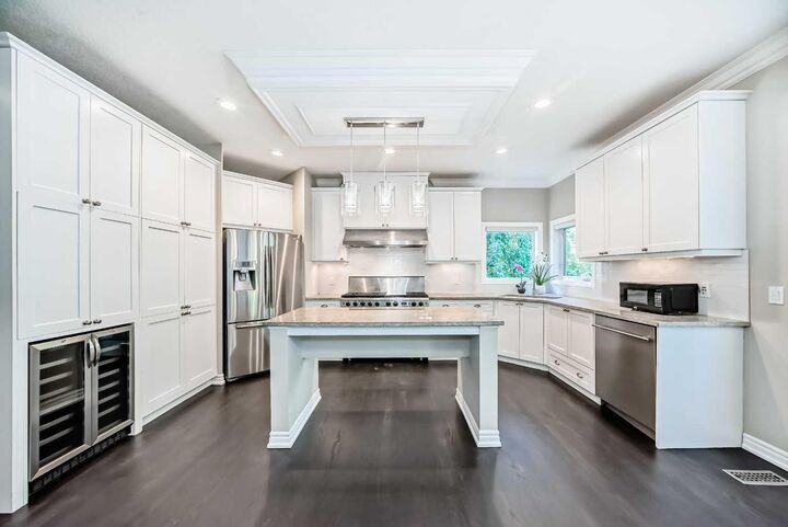 Property Photo:  173 Aspenshire Drive SW  AB T3H 0P5 