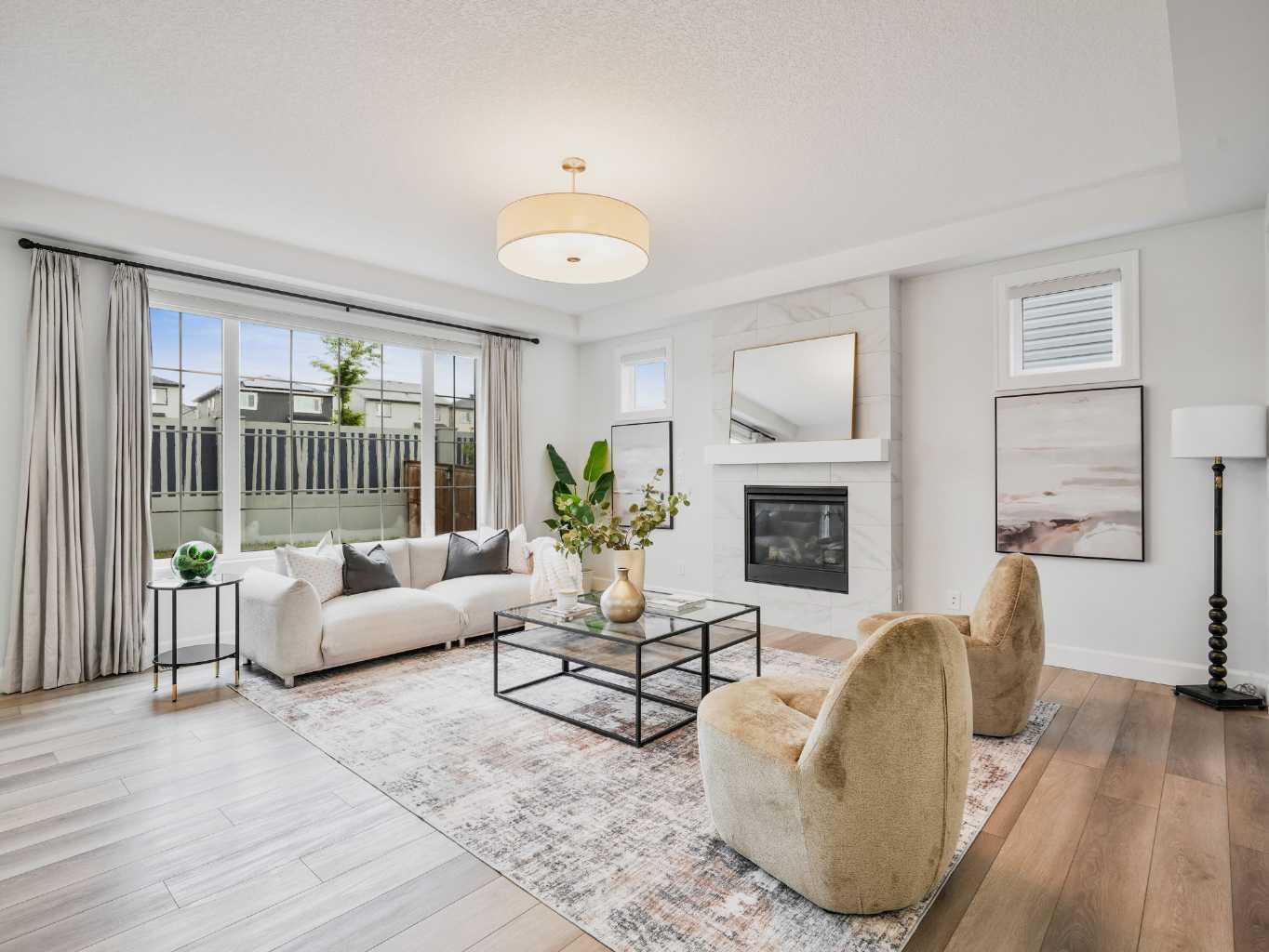 Property Photo:  132 Carrington Close NW  AB T3P 1P8 