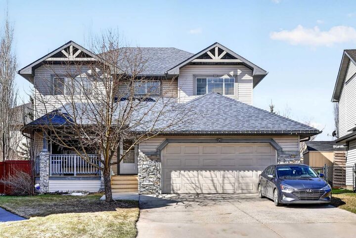 Property Photo:  765 Qualicum Beach Bay  AB T1X 1J1 