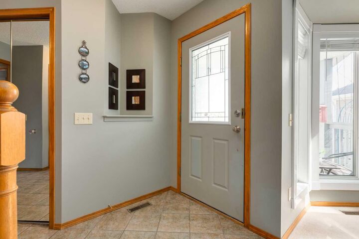 Property Photo:  159 Macewan Drive NW  AB T3K 3G5 