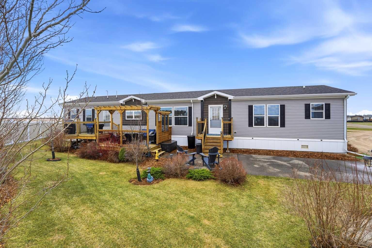Property Photo:  15 Mackenzie Ranch Way 131  AB T4L 0B4 