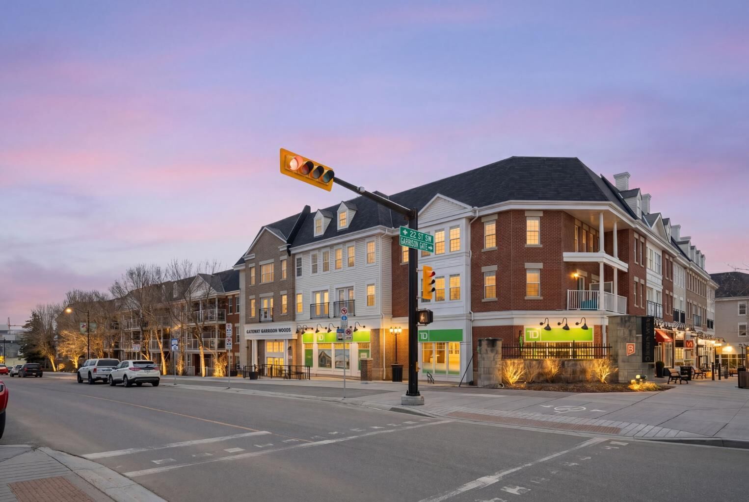 Property Photo:  2233 34 Avenue SW 116  AB T2T 6N2 