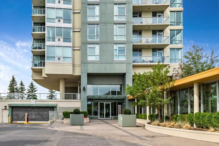 Property Photo:  55 Spruce Place SW 506  AB T3C 3X5 