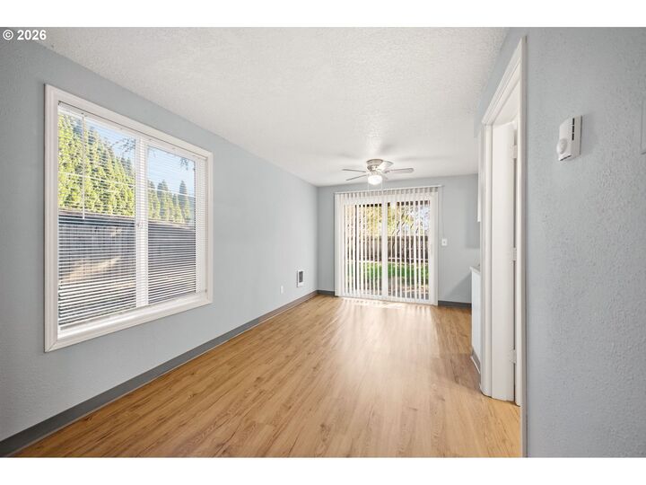 Property Photo: 627 SE 132nd Ave WA 98683