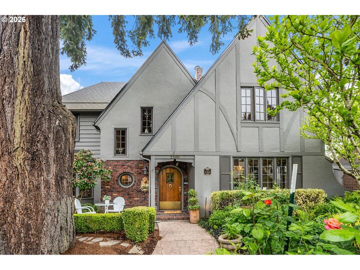 Property Photo:  2260 NE 32nd Ave  OR 97212 