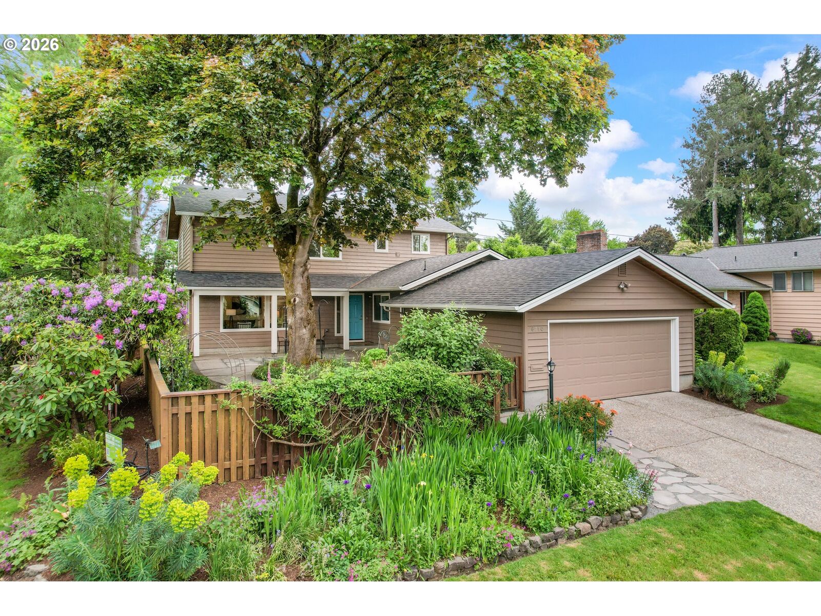 Property Photo:  6710 SW 11th Dr  OR 97219 