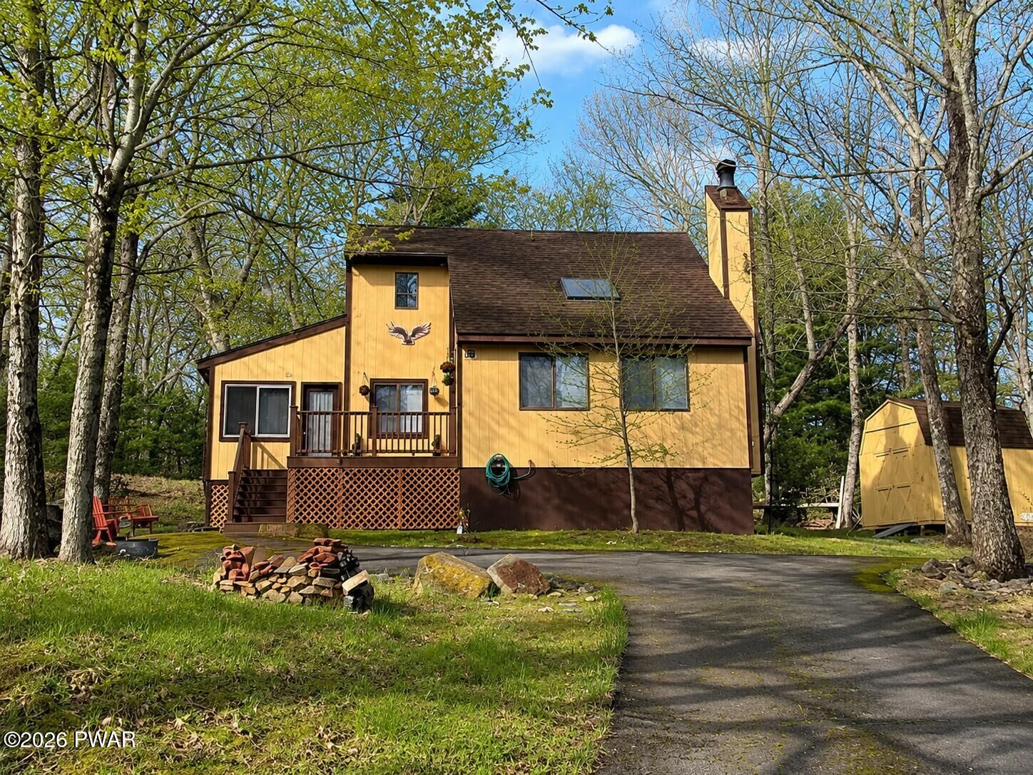 Property Photo:  328 Maple Ridge Drive  PA 18428 