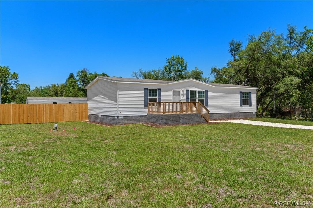 Property Photo:  6487 W Erlen Lane  FL 34446 