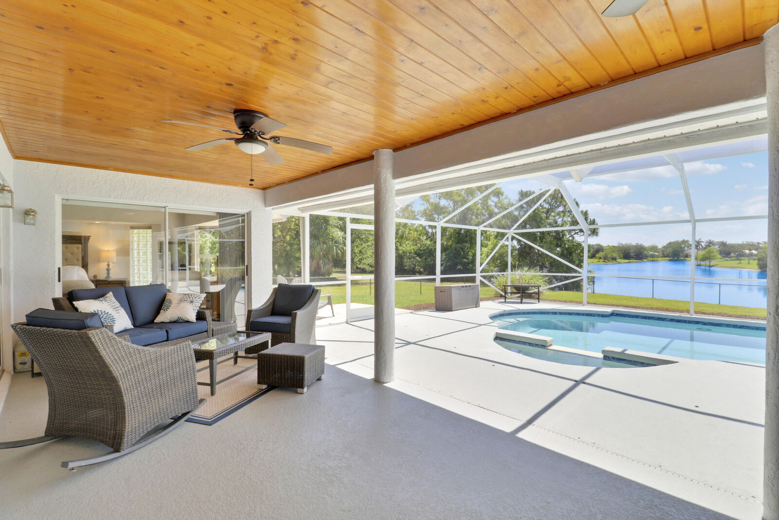 Property Photo:  550 SE Ashley Oaks Way  FL 34997 