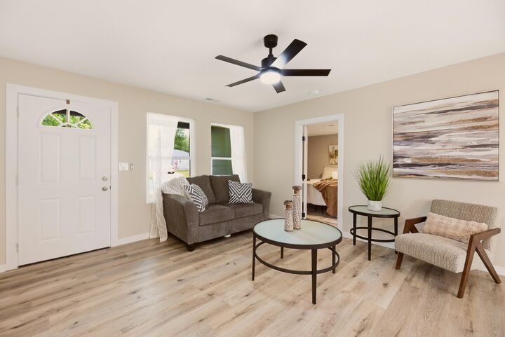 Property Photo:  3412 S Osage Ave  KS 67217-3437 
