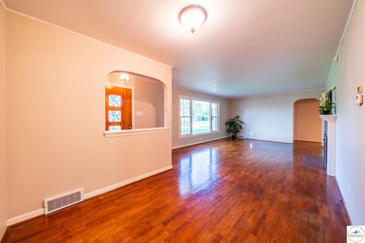 Property Photo:  1707 W 16th  MO 65301 