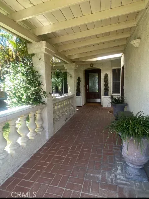 Property Photo:  275 W Shadwell  CA 90745 