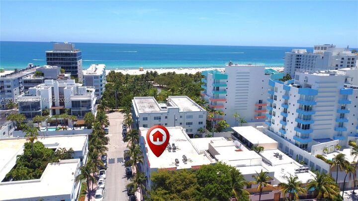 Property Photo:  130 3rd St 205  FL 33139 