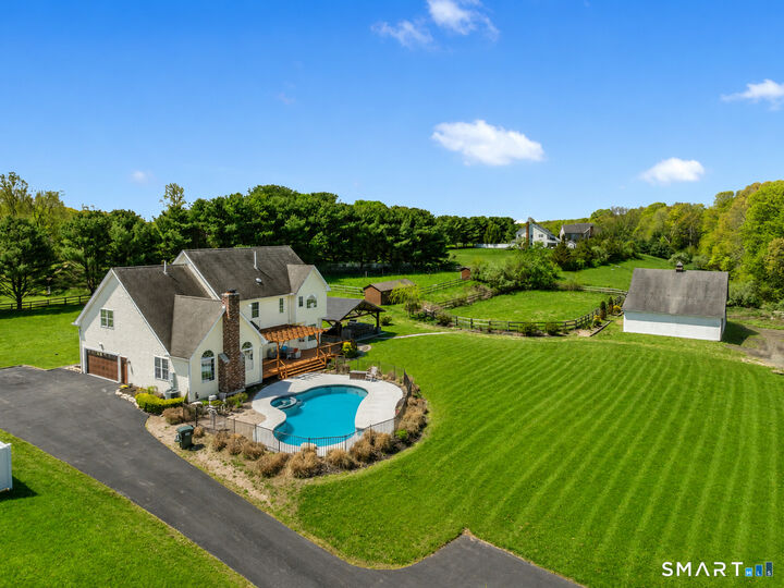 Property Photo:  94 Cooks Lane  CT 06437 