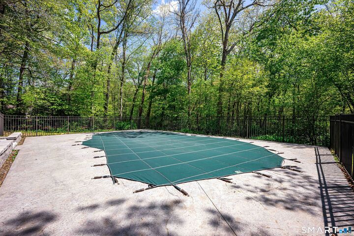 Property Photo:  191 Saddle Hill Drive  CT 06437 