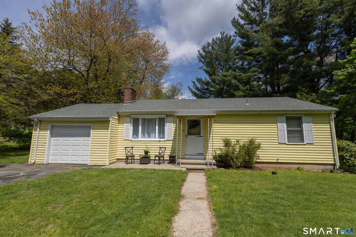Property Photo:  35 Munson Road  CT 06716 