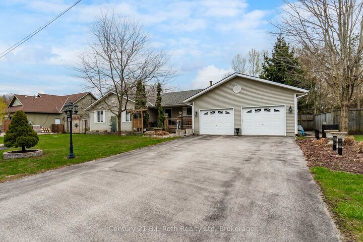 Property Photo:  59 Withall Grove  ON L0L 2T0 