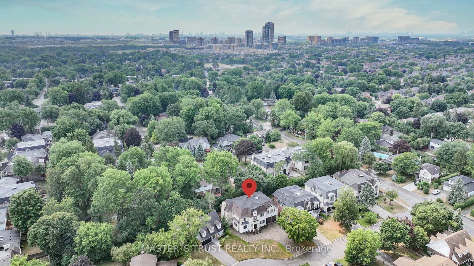 Property Photo: 7 Trumpour Court ON L3R 2L4