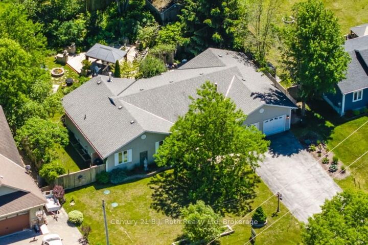 Property Photo: 59 Withall Grove ON L0L 2T0
