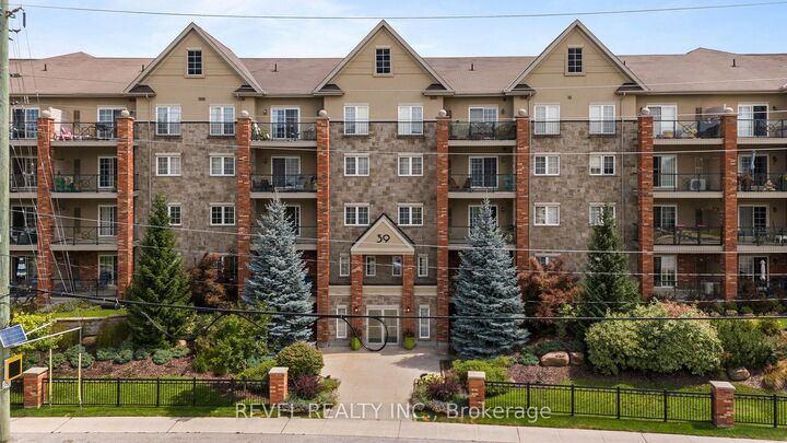 Property Photo: 39 Ferndale Drive S 106 ON L4N 5T5