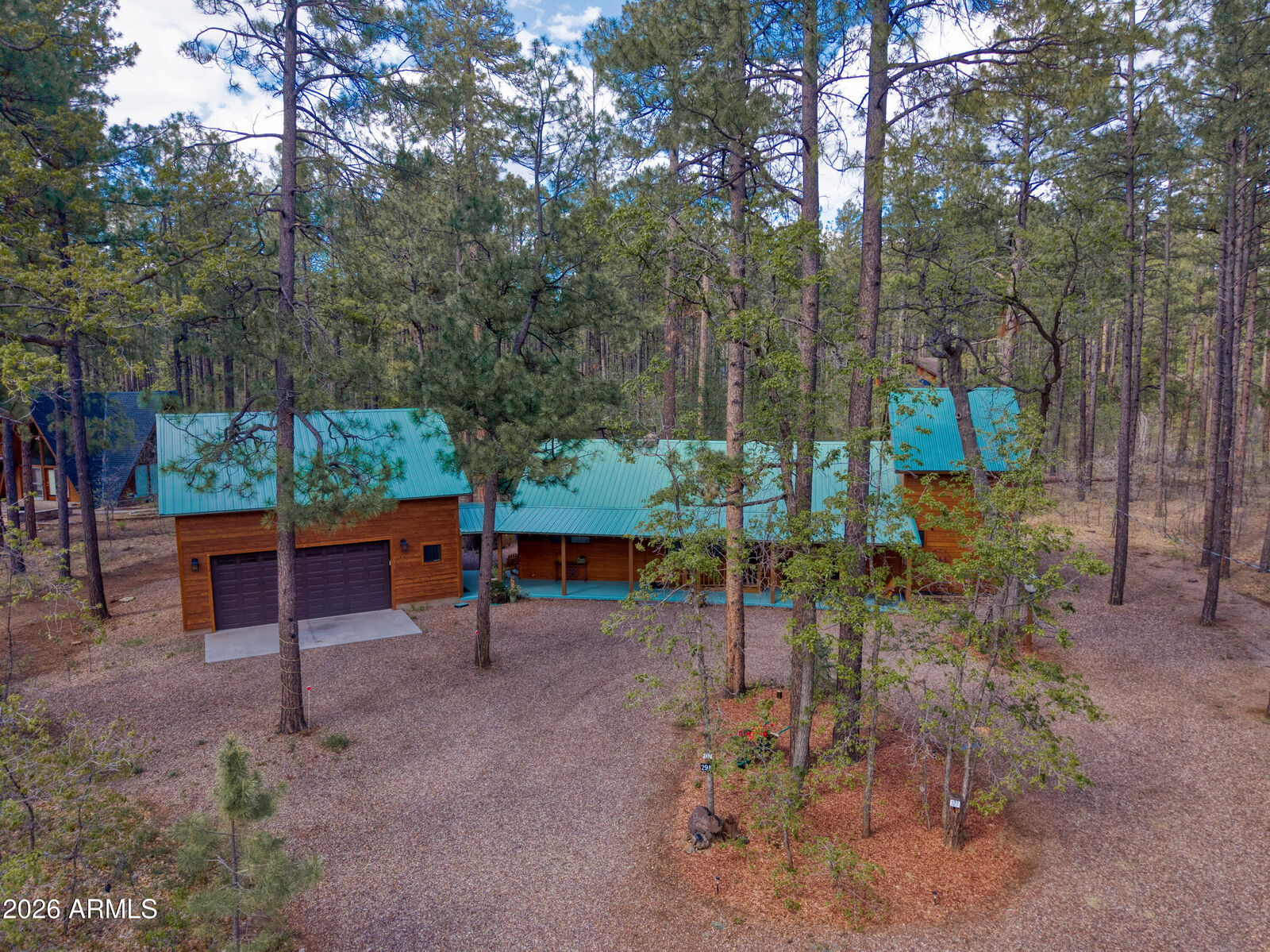 Property Photo:  2982 Hummingbird Lane  AZ 85935 