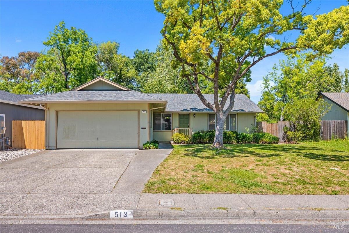 Property Photo:  513 Myrtle Avenue  CA 94928 