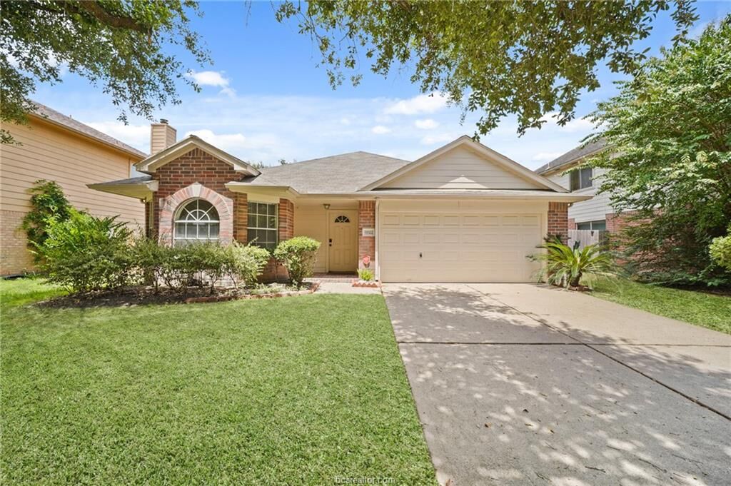 Property Photo: 19322 Cactus Rose Dr TX 77449