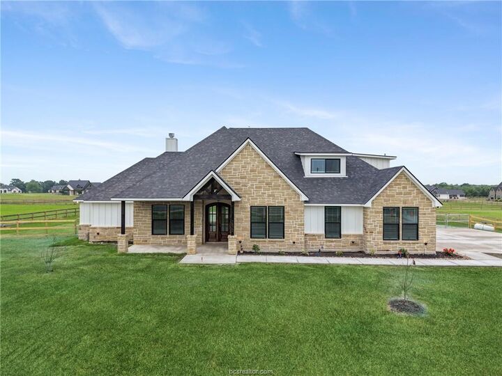 Property Photo:  7822 Mathis Creek Dr  TX 77808 
