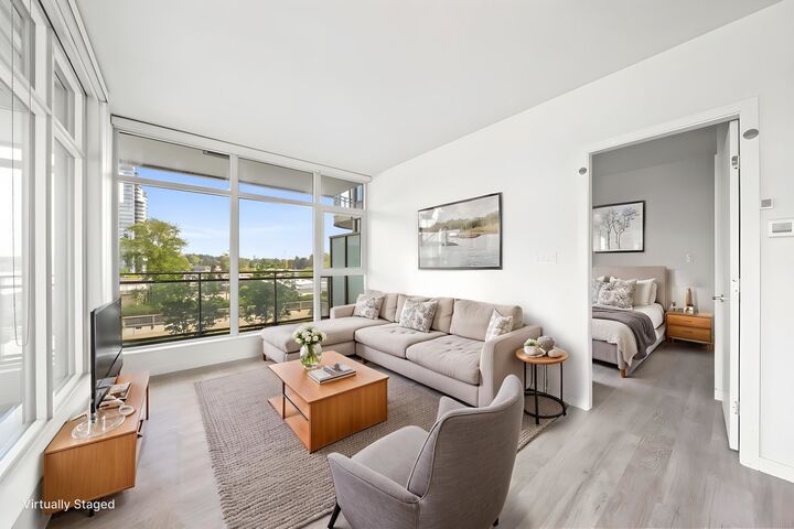 Property Photo:  5333 Goring Street 501  BC V5B 3A2 