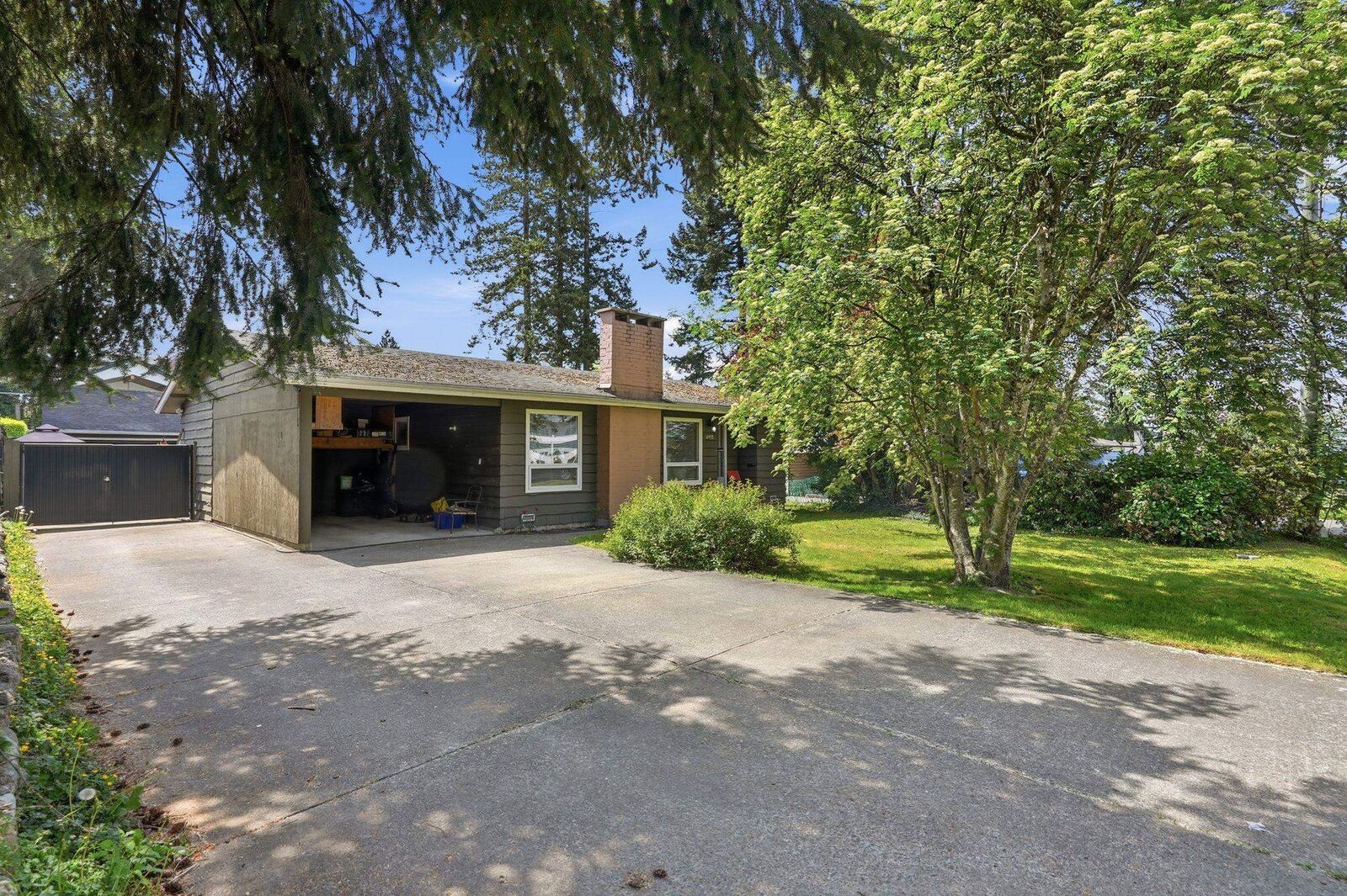 Property Photo:  11470 95 Avenue  BC V4C 3T2 