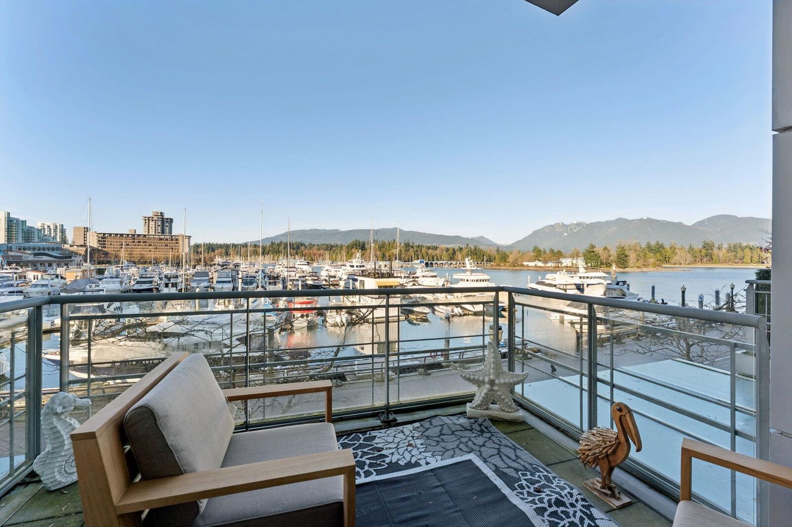 Property Photo:  323 Jervis Street 103  BC V6C 3P8 