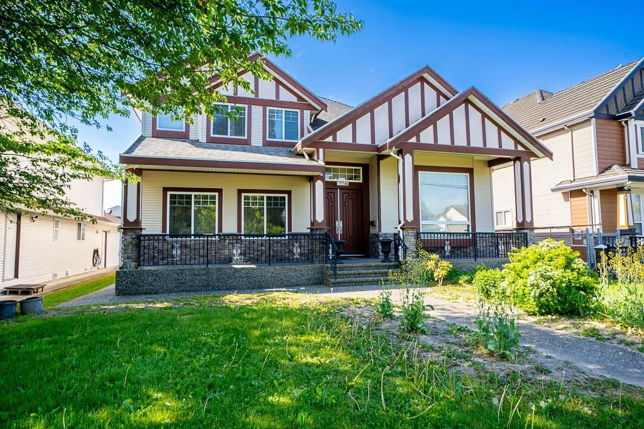 Property Photo: 15746 84 Avenue BC V4N 0W3