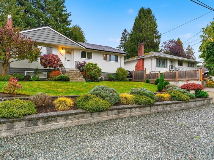 Property Photo:  9434 113B Street  BC V4C 5G5 