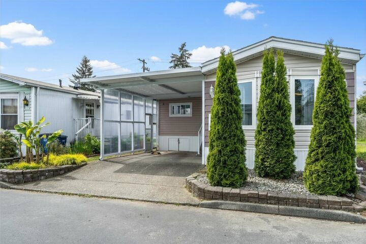 Property Photo: 8670 156 Street 37 BC V3S 3S1
