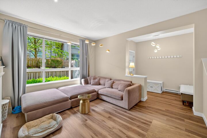 Property Photo: 2738 158 Street 96 BC V3Z 3K3