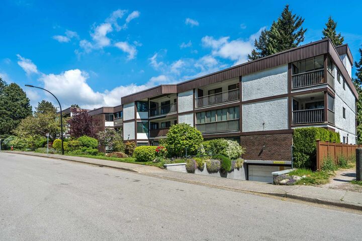 Property Photo:  1520 Vidal Street 105  BC V4B 3T7 