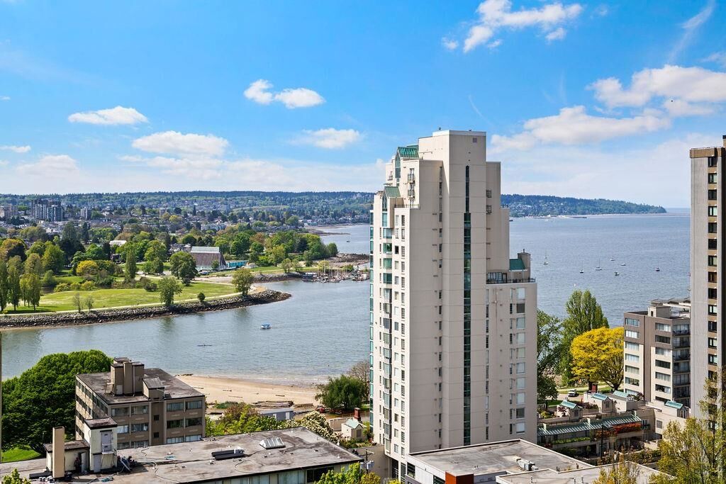 Property Photo:  1250 Burnaby Street 203  BC V6E 1P5 