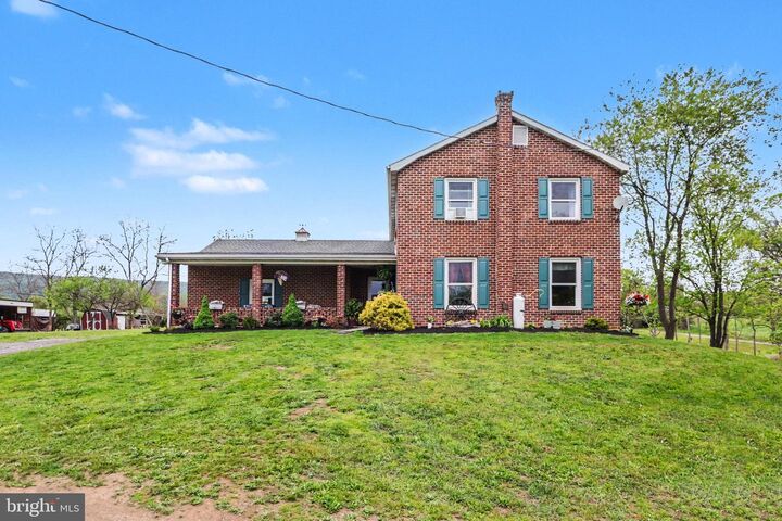 Property Photo:  99 Short Lane  PA 17241 