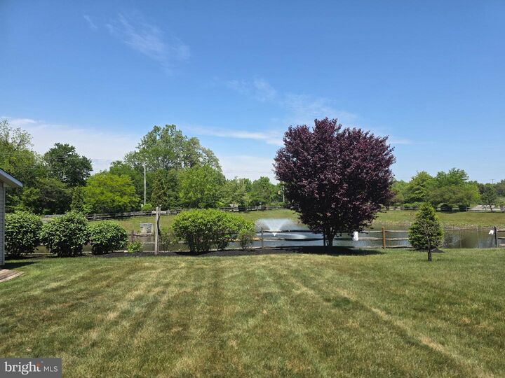 Property Photo:  53 Buckeye  NJ 08085 