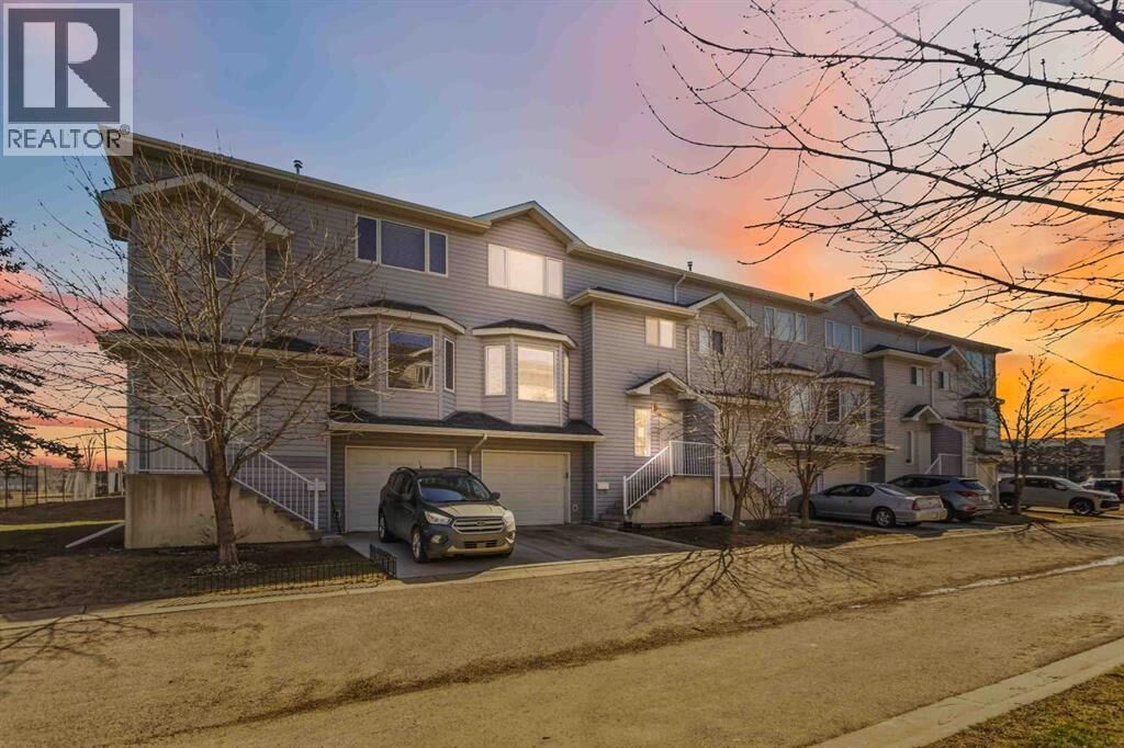 Property Photo:  105 Loutit Road  AB T9K 2N5 