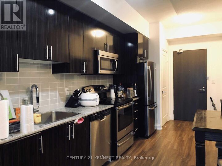 Property Photo:  7171 Yonge Street 1103  ON L3T 0C5 