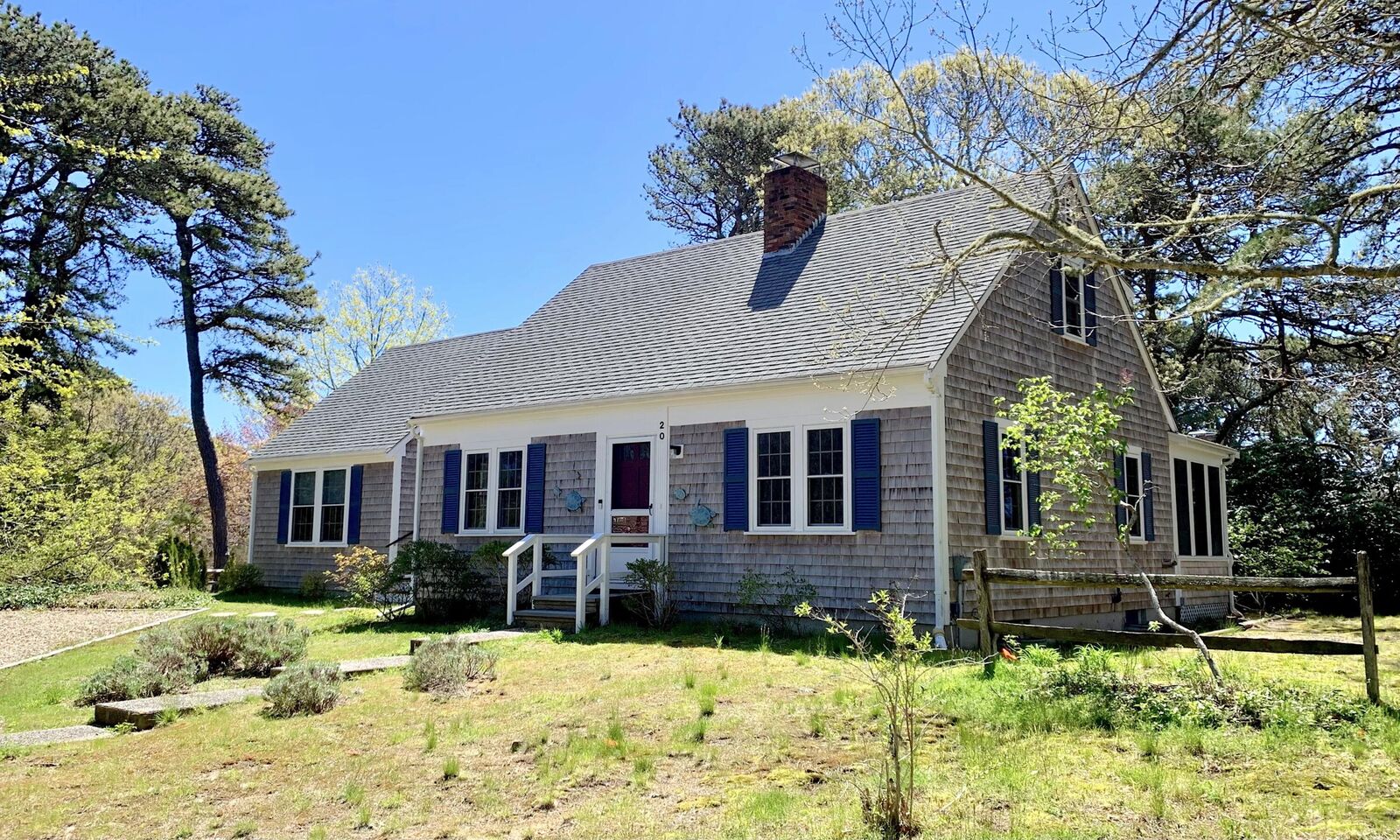 Property Photo:  20 Priscilla Circle  MA 02642 