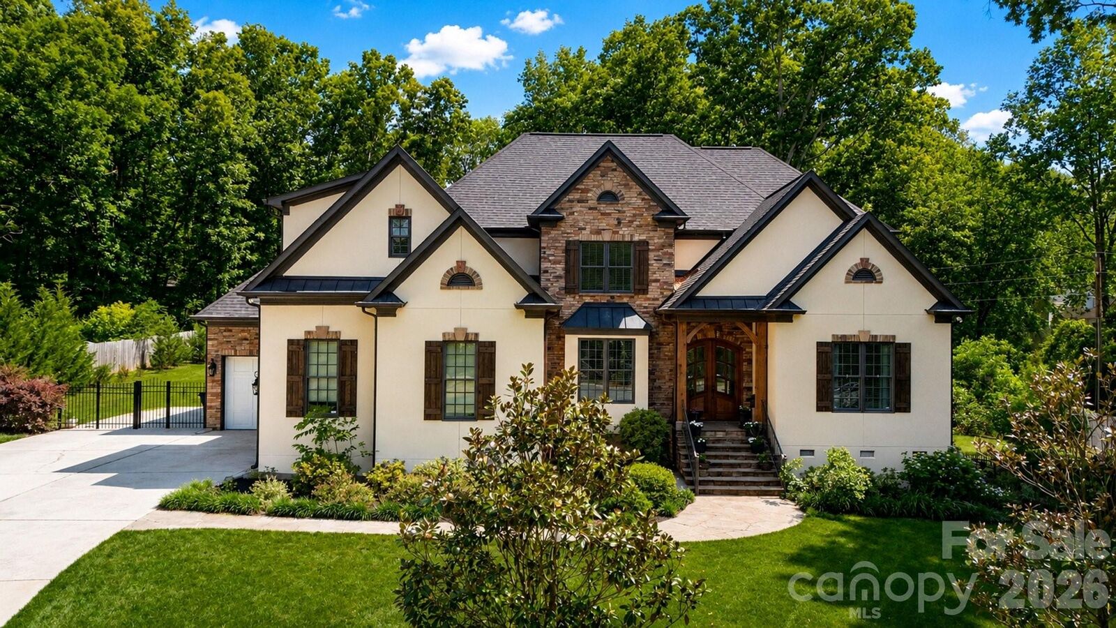 Property Photo:  7304 River Valley Court  NC 28227 