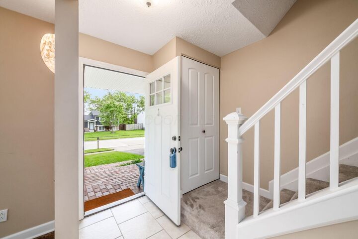 Property Photo: 3164 Strathburn Court OH 43017