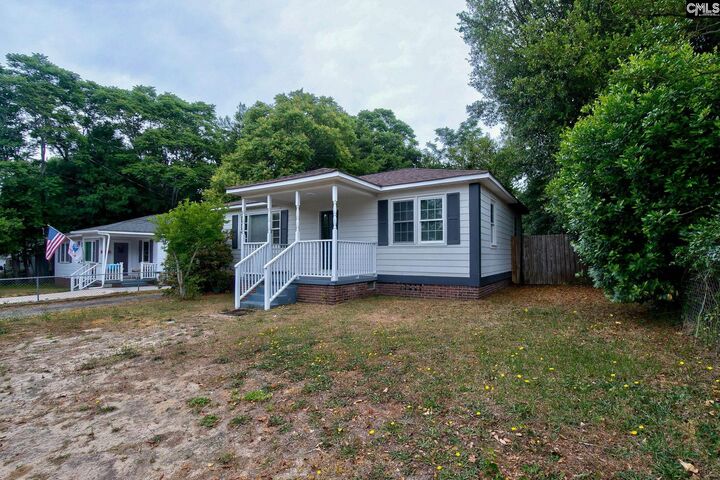 Property Photo:  330 Gaffney  SC 29169 
