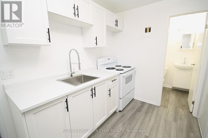 Property Photo:  58 Queen Street West 3  ON L0L 1P0 