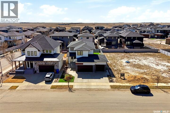 Property Photo:  4305 Bulrush Way  SK S4V 3L4 
