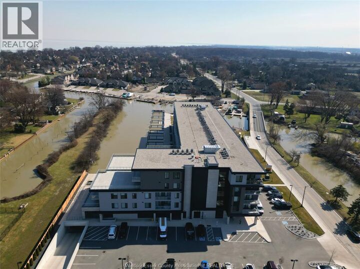 Property Photo:  14400 Tecumseh Road East 402  ON N8N 0E9 