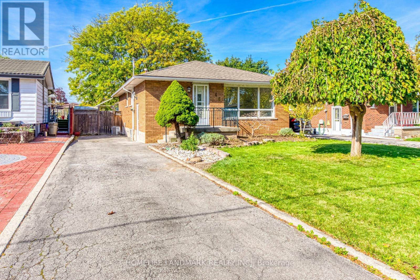 Property Photo:  146 Manning Avenue  ON L9A 3G2 