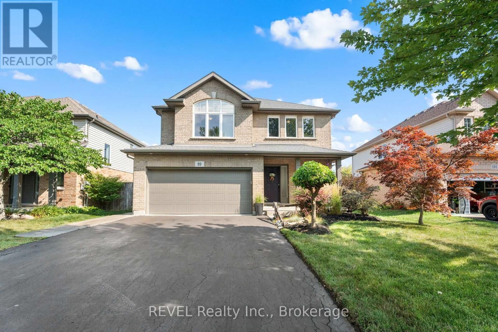 Property Photo:  99 Loretta Drive  ON L0S 1T0 